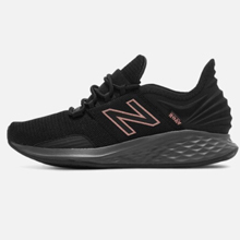 newbalance跑步鞋WROAVLK