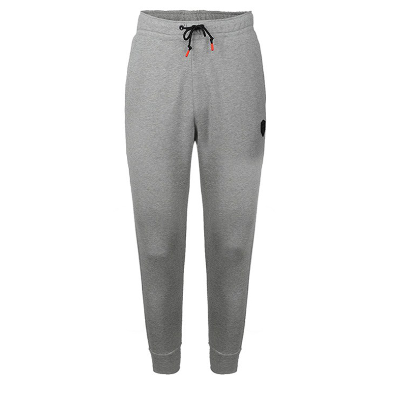 ���� AT3899-063